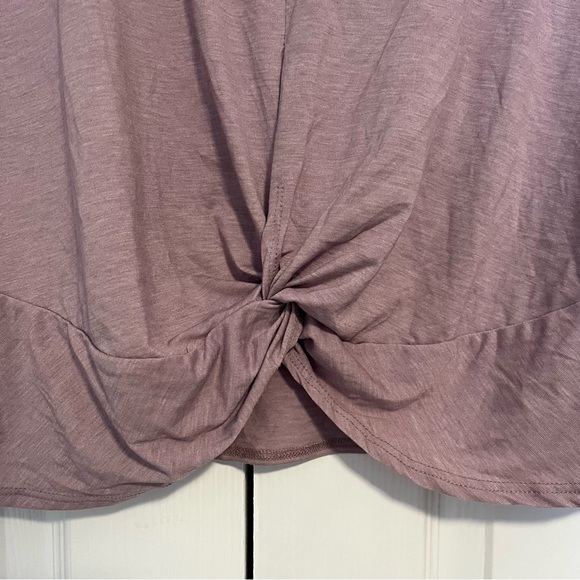 NWT Danskin size medium women’s twist front tee mauve purple - Picture 6 of 9